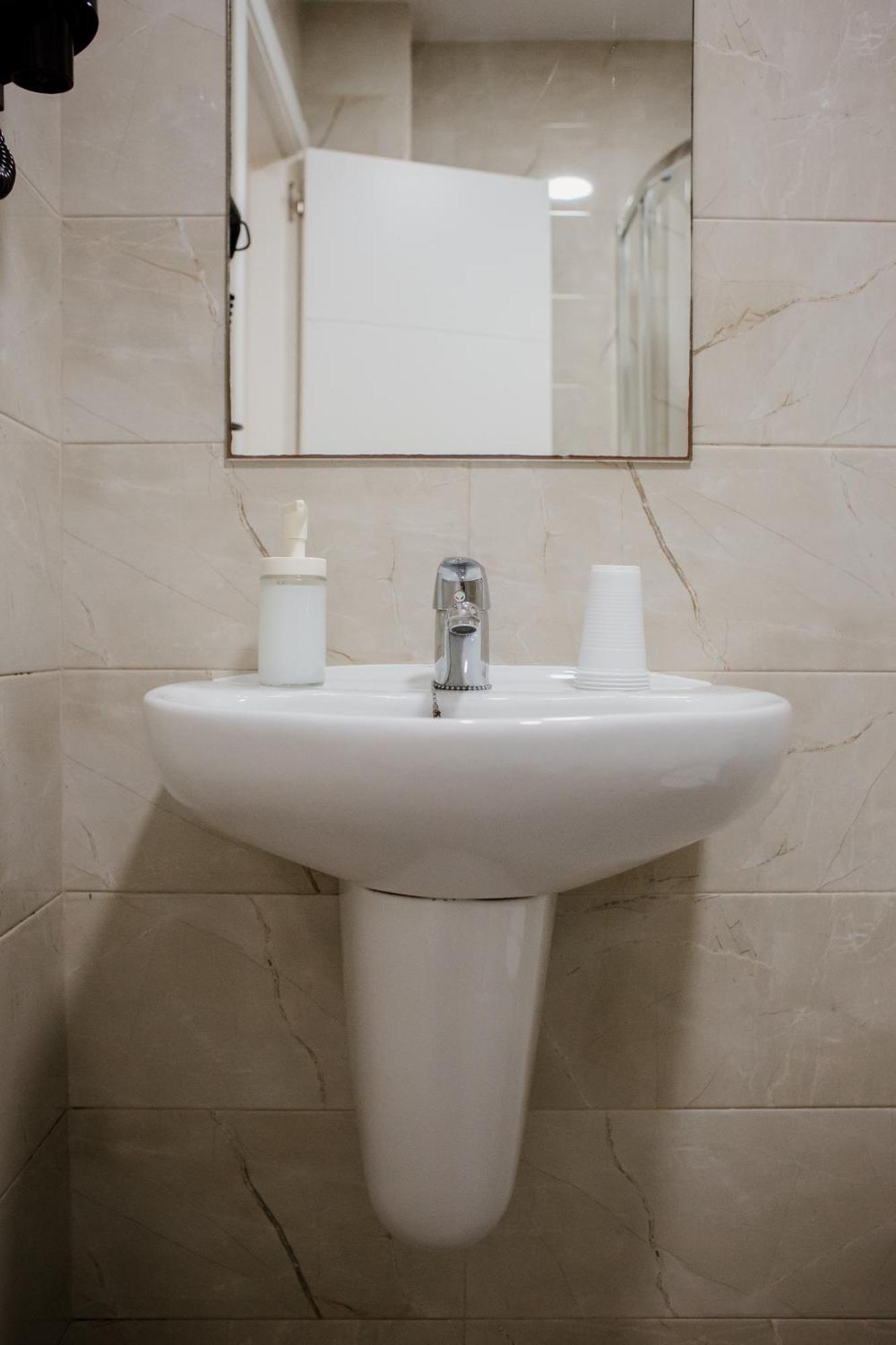 Apartamentos Turisticos Mastil 16 Malaga Zewnętrze zdjęcie